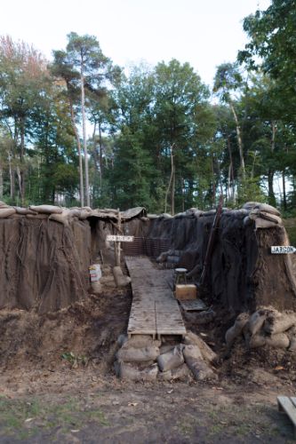 Decor voor de re-enactment van de Australische troepen in Zonnebeke tijdens WOI (7)