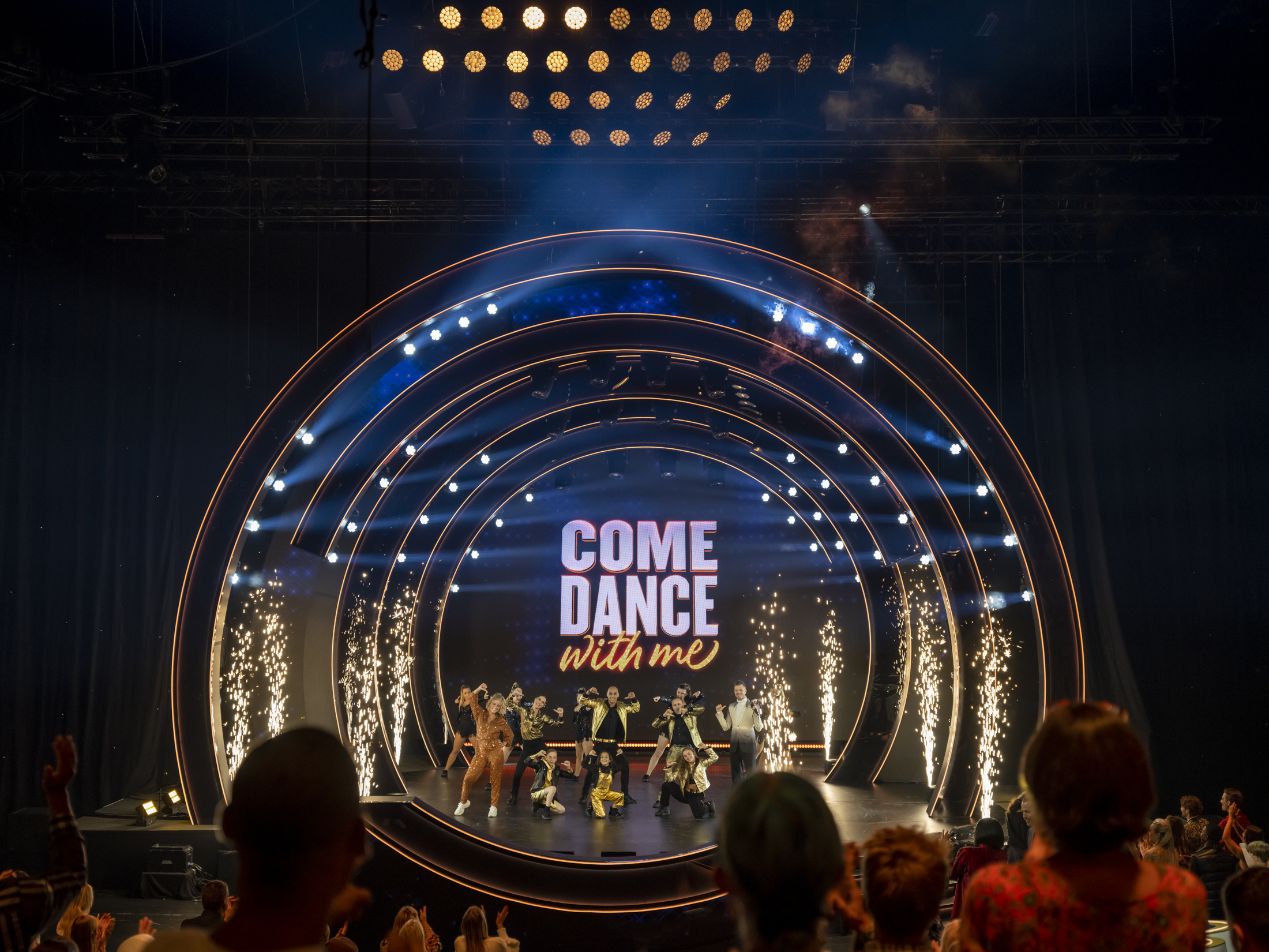 Danske placeren met Come Dance With Me (15)