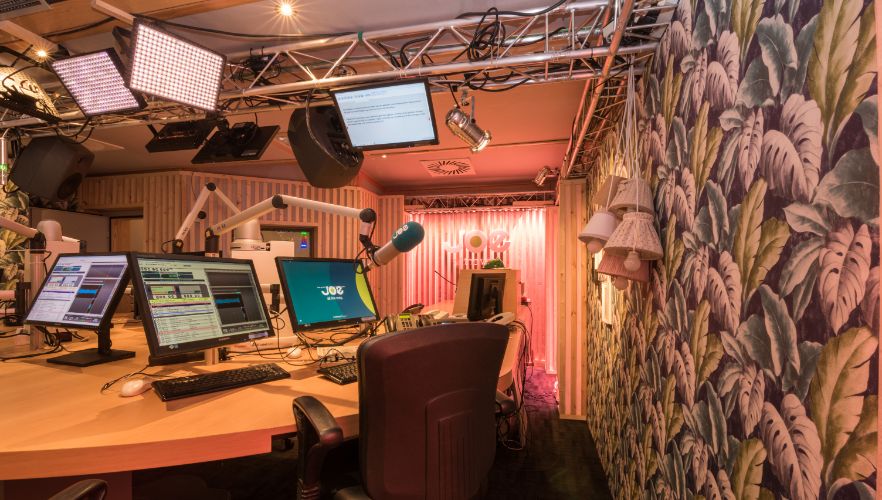 Decor voor de radiostudio van JOE fm (2)